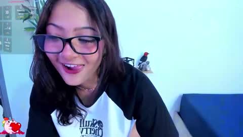 miss_danikaa online show from 11-25-25, 02:33