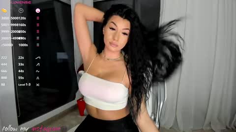 Snapshot of miss_diamond__ chatting on 02-15-25, 05:09 miss_diamond__ online show from 02-15-25, 05:09