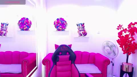 Melanie online show from 07-04-26, 12:33
