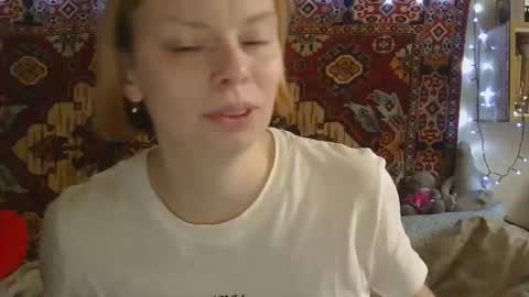 Elis online show from 05-29-26, 10:57