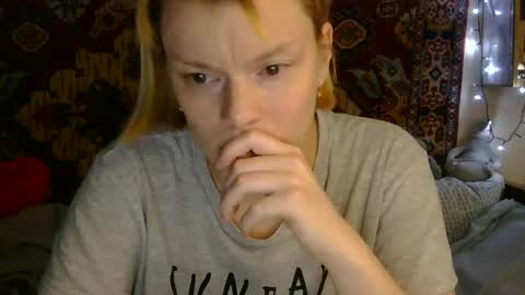 Elis online show from 07-23-26, 11:08