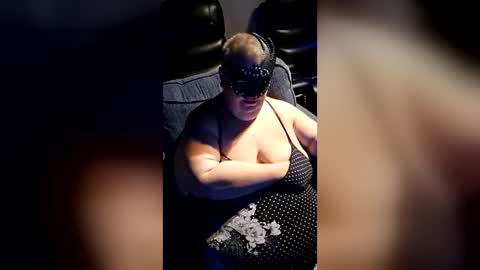 miss_ella_rose online show from 07-17-26, 04:52