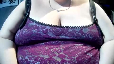 miss_ella_rose online show from 08-01-26, 02:11