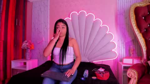 miss_evans_ online show from 04-01-26, 03:20