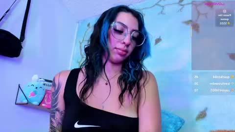 miss_evans_ online show from 05-08-26, 03:34