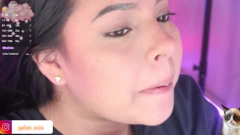  Elisabeth  IG galax xxia       online show from 11-09-25, 09:57