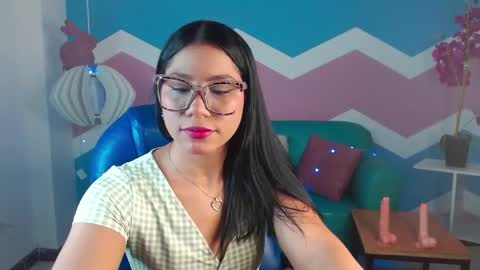 Snapshot of miss_honey1 chatting on 02-09-25, 11:25 miss_honey1 online show from 02-09-25, 11:25