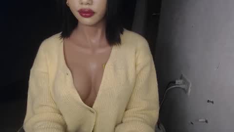 Snapshot of miss_jackelyn chatting on 01-13-26, 04:23 Lyn online show from 01-13-26, 04:23