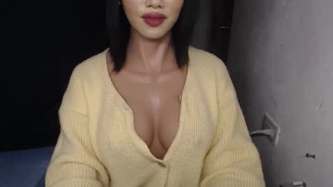 Snapshot of miss_jackelyn chatting on 01-15-26, 05:16 Lyn online show from 01-15-26, 05:16