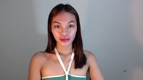 Snapshot of miss_jhes chatting on 07-14-26, 01:17 Jhes online show from 07-14-26, 01:17