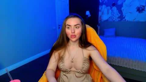 miss_kiten online show from 07-03-26, 08:15