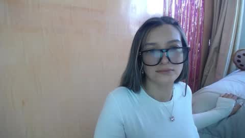 lilieth  online show from 03-07-25, 07:38