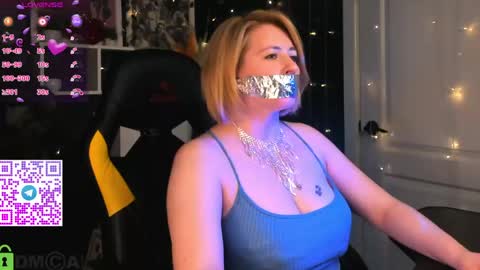 Snapshot of miss_lisaa chatting on 06-02-26, 02:35 miss_lisaa online show from 06-02-26, 02:35