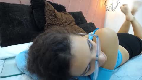 mia online show from 11-13-25, 12:04