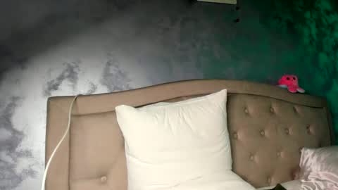 Snapshot of miss_medyson chatting on 01-29-25, 06:50 miss_medyson online show from 01-29-25, 06:50