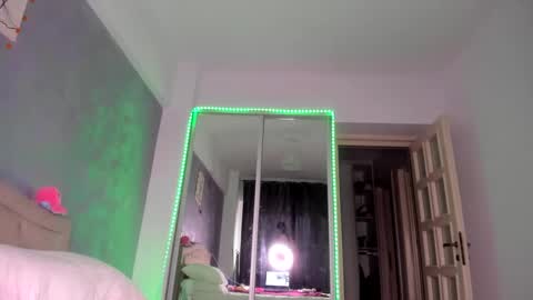 Snapshot of miss_medyson chatting on 03-03-25, 07:43 miss_medyson online show from 03-03-25, 07:43