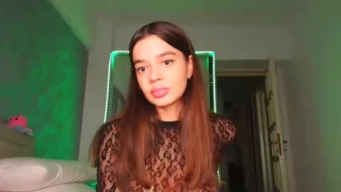 Snapshot of miss_medyson chatting on 09-10-25, 08:36 miss_medyson online show from 09-10-25, 08:36