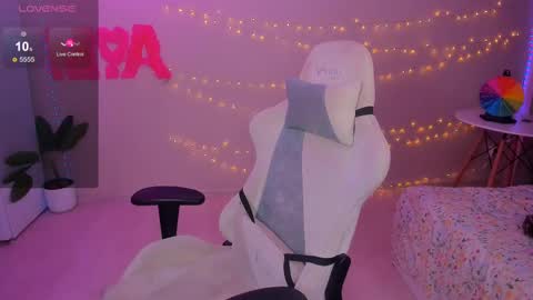 Mamma Mia online show from 02-17-25, 10:03