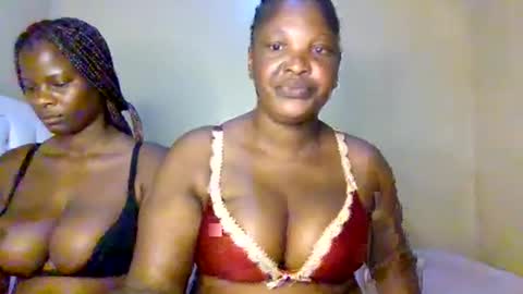 MILLY online show from 06-09-26, 02:28
