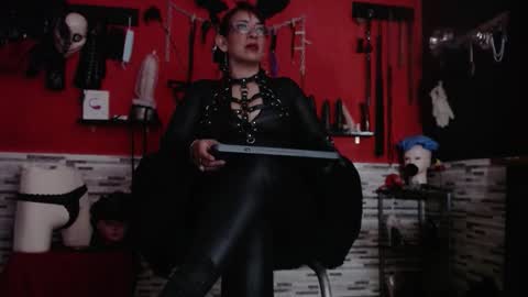 Mistress Miranda online show from 10-19-25, 11:11