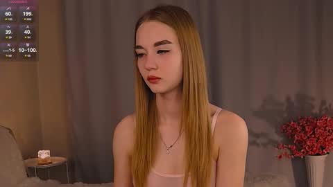 Nicole online show from 10-06-25, 11:46