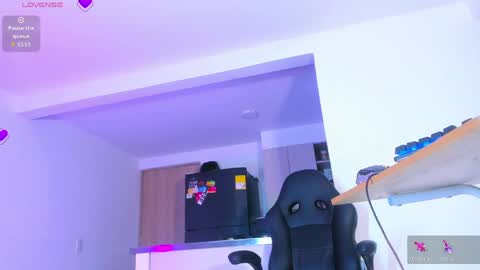 miss_poonamxxx online show from 05-21-26, 08:10