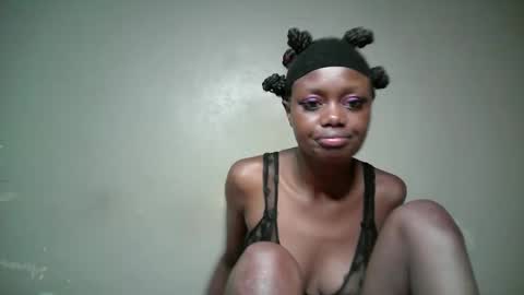 Snapshot of miss_pretty1 chatting on 02-16-26, 08:05 miss_pretty1 online show from 02-16-26, 08:05