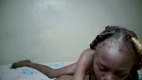 Snapshot of miss_pretty1 chatting on 03-04-26, 10:05 miss_pretty1 online show from 03-04-26, 10:05