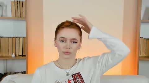 Margo online show from 11-09-25, 03:27