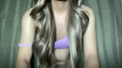 Snapshot of miss_sapharinaxxx chatting on 07-28-26, 02:57 Miss SAPHA online show from 07-28-26, 02:57
