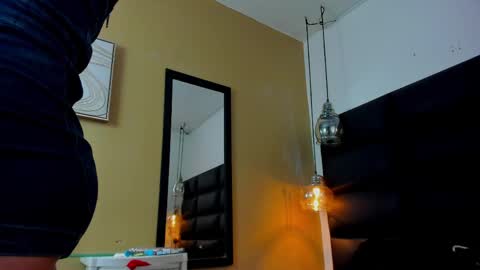 miss_selene_2 online show from 05-17-26, 12:56