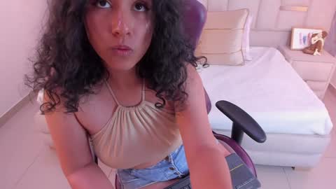 Snapshot of miss_sheep chatting on 02-03-25, 06:28 Tamm online show from 02-03-25, 06:28