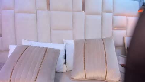 Snapshot of miss_sheep chatting on 09-17-25, 05:14 Tamm online show from 09-17-25, 05:14
