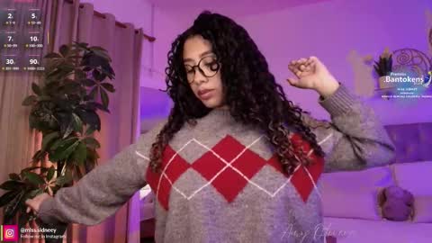 Amy Olivera online show from 09-25-25, 01:15