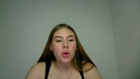sophi 3 online show from 06-12-26, 11:25