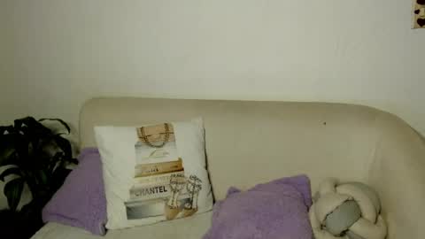 Sophie online show from 06-06-26, 05:45