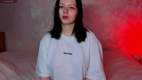JULIE online show from 04-24-26, 10:07