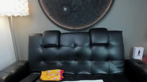 Vaiolette online show from 02-10-25, 02:05