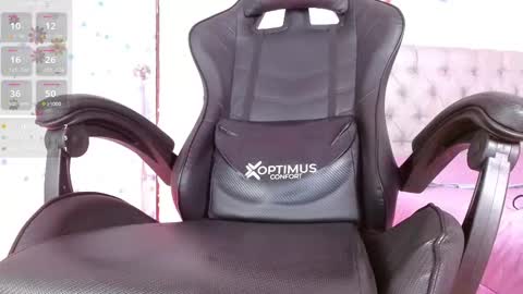 hanna    online show from 02-24-25, 02:08