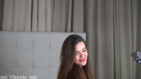 Snapshot of miss_viktoria chatting on 12-05-25, 06:26 Miss Victoria online show from 12-05-25, 06:26