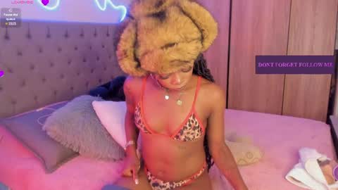 Tay Tay Independent Model   online show from 08-06-26, 08:38