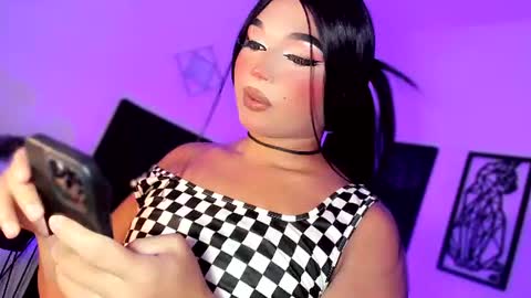 Snapshot of miss_zz chatting on 07-07-26, 06:12 miss_zz online show from 07-07-26, 06:12