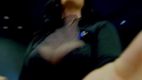 Snapshot of missalicereign chatting on 04-10-26, 04:39 AliceReign online show from 04-10-26, 04:39