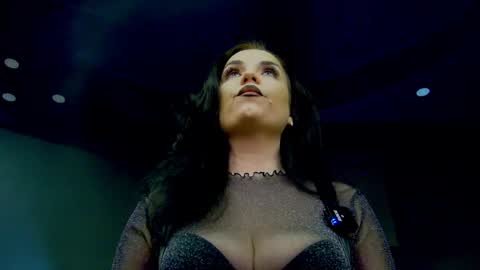 Snapshot of missalicereign chatting on 04-14-26, 05:02 AliceReign online show from 04-14-26, 05:02