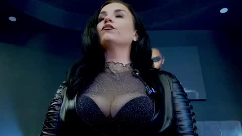 Snapshot of missalicereign chatting on 04-15-26, 09:05 AliceReign online show from 04-15-26, 09:05
