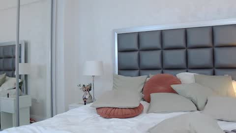 Snapshot of missangelinnaa chatting on 12-07-24, 06:04 n g e l i n a online show from 12-07-24, 06:04