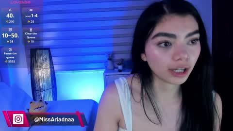 Ariadna Ruiz online show from 04-21-26, 12:00