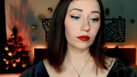 The divine Beverly online show from 12-19-24, 06:23