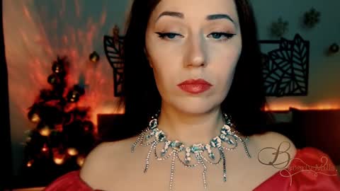 The divine Beverly online show from 12-29-24, 06:16