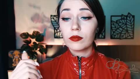 The divine Beverly online show from 02-15-25, 08:44